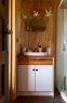 Huruhuru Vanity